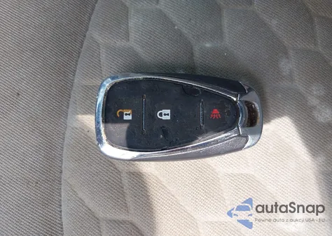 2018 Chevrolet Equinox Ls z USA, uszkodzony, nr VIN 2GNAXHEV5J6211911